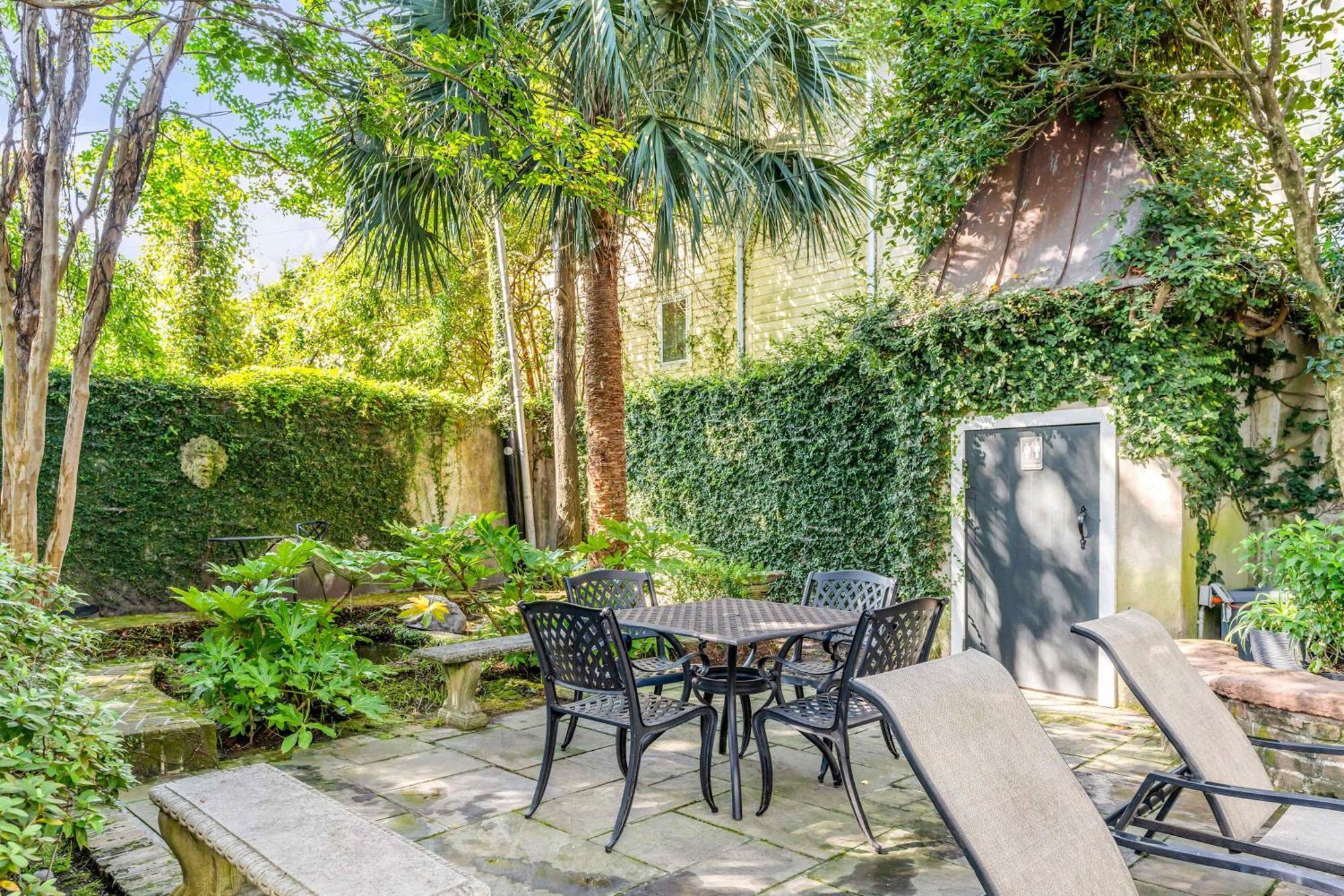 Serene Cottage With Beautiful Garden And Heated Pool ชาร์ลสตัน ภายนอก รูปภาพ